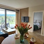 Luksusowy Cudny Widok Z Prywatnym Jacuzzi I Sauna شقة شكلارسكا بوريبا