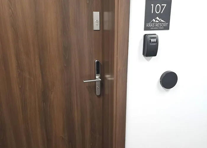 Luksusowy Cudny Widok Z Prywatnym Jacuzzi I Sauna - Kras شقة *